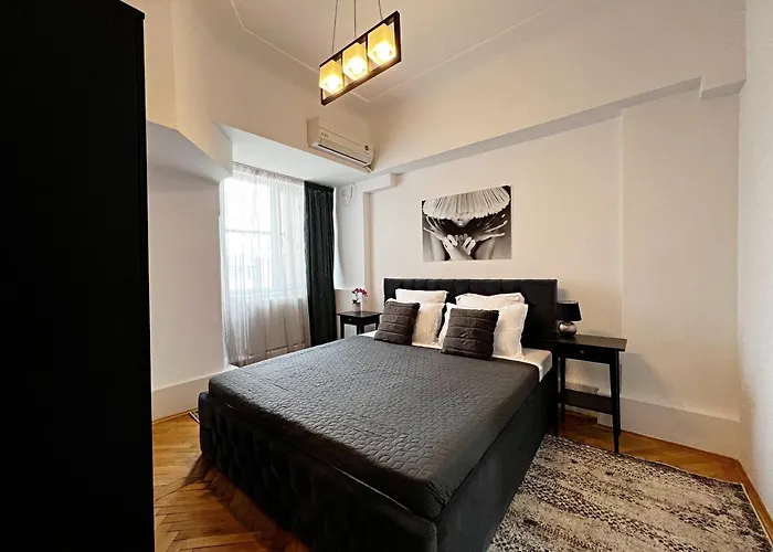 View - Luxury - Sanador Victoriei Апартаменти